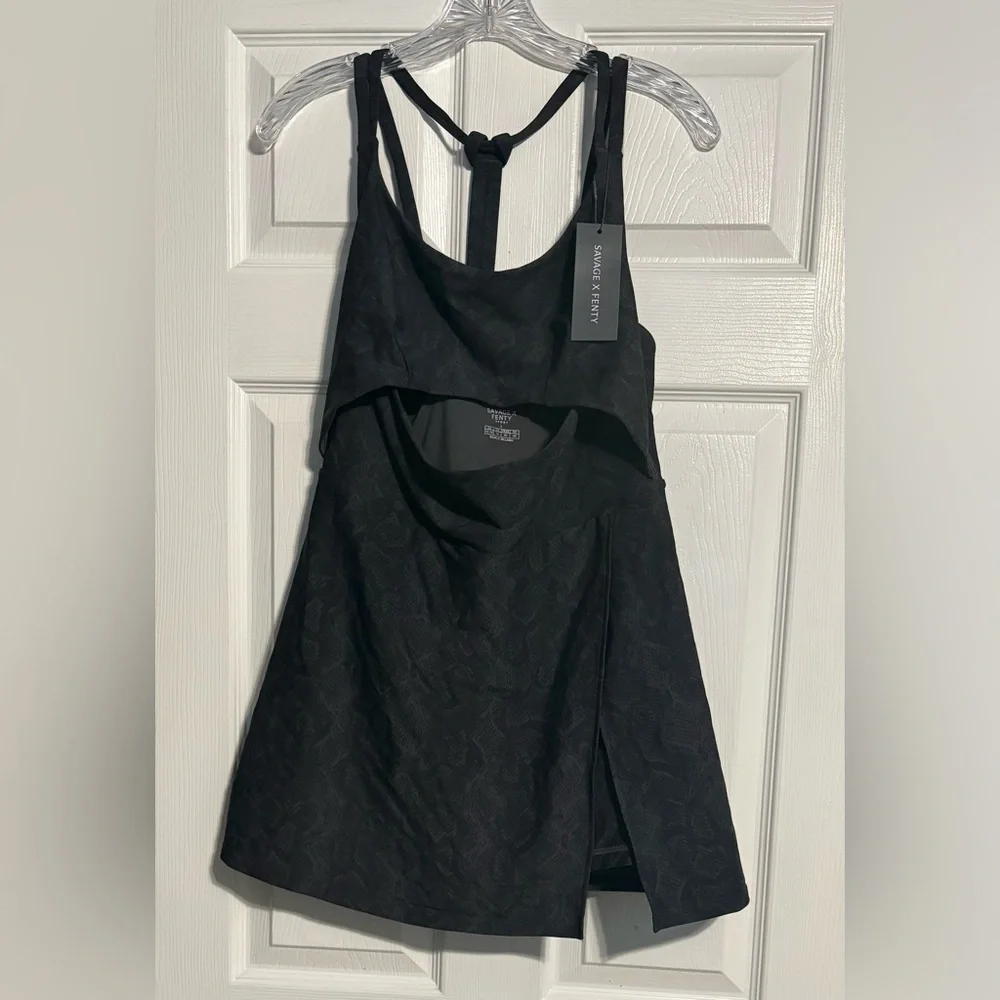 Savage X Fenty Dusky Grey Boa Baddie Print Sporty Dress with Shorts - Picture 6 of 9